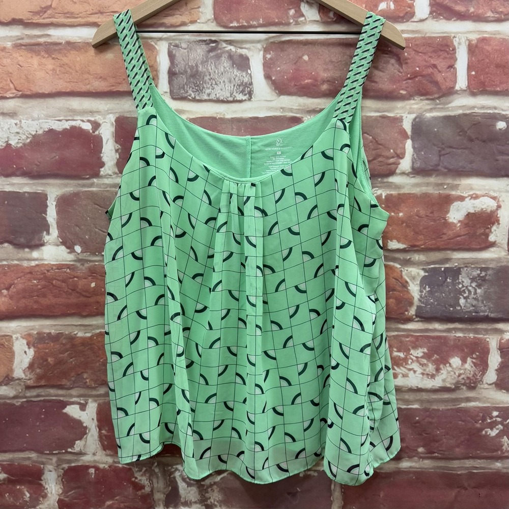 New York & Company Top Women's XL Green Multicolor Abstract Camisole Swing Tank